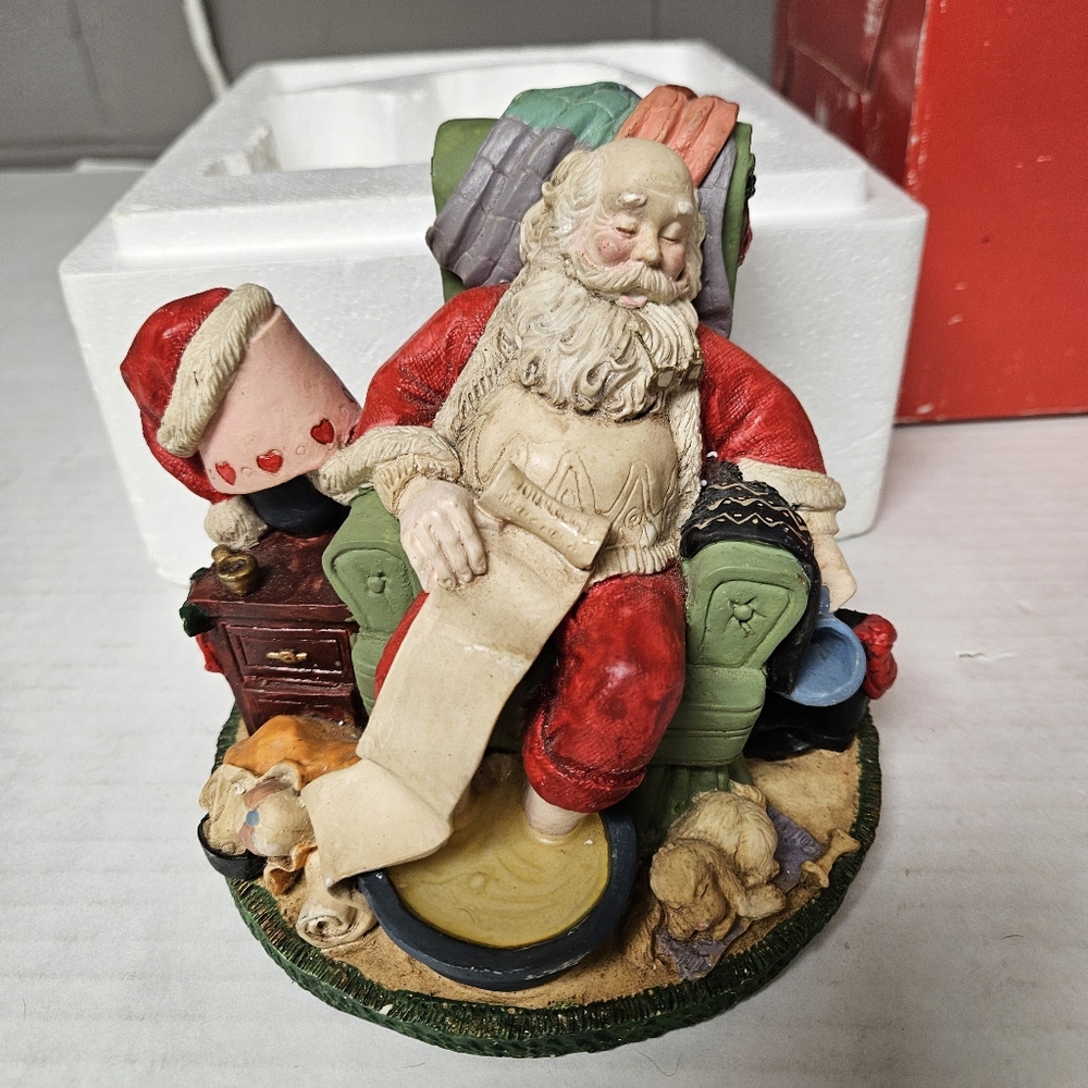 Santa's Best Classic Collectibles Figurine Christmas Checking His List Sleeping
